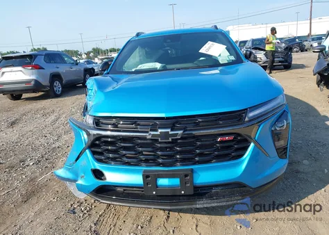 2025 Chevrolet Trax Fwd 2Rs z USA, uszkodzony, nr VIN KL77LJEP3SC033204